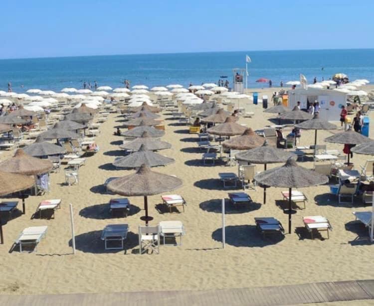 Casa Vacanza Dei Greci Barletta Kültér fotó